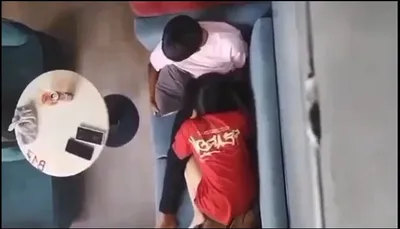 Quay lén eny liếm bú cho em gái nơi công cộng