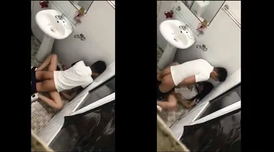 Nhân tình say xỉn và anh người yêu trong phòng tắm nhà hàng