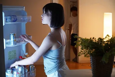 Chị cô vợ cãi nhau với chồng yêu đến nhà người tình ở rồi xxx luôn anh xã em gái