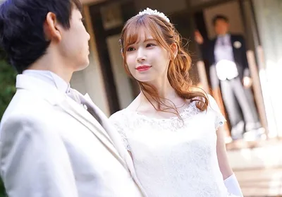 Bố người chồng phang bạn gái của con trai ngay sau lễ cưới của con trai